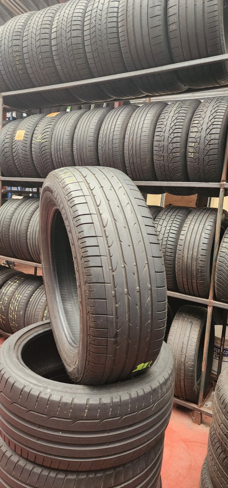 235/60R18 BRIDGESTONE TOP QUALITÉ avec montage et équilibrag, Enlèvement
