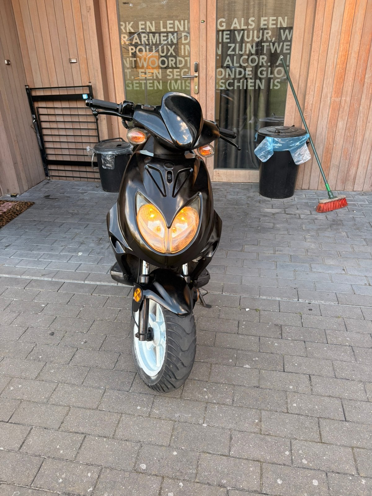 Ik verkoop mijn keeway fact-50, Fietsen en Brommers, Brommers | Tomos, Ophalen, Zo goed als nieuw