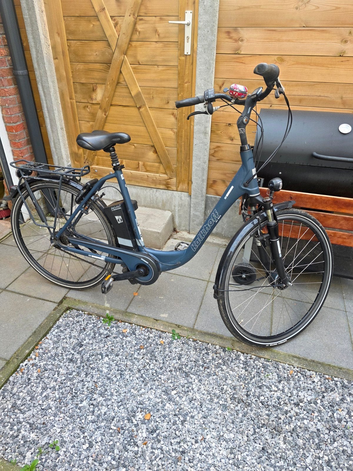 vélo électrique pour femmes avec 2 batteries, moteur central, Vélos & Vélomoteurs, Enlèvement ou Envoi, Utilisé, 50 km par batterie ou plus