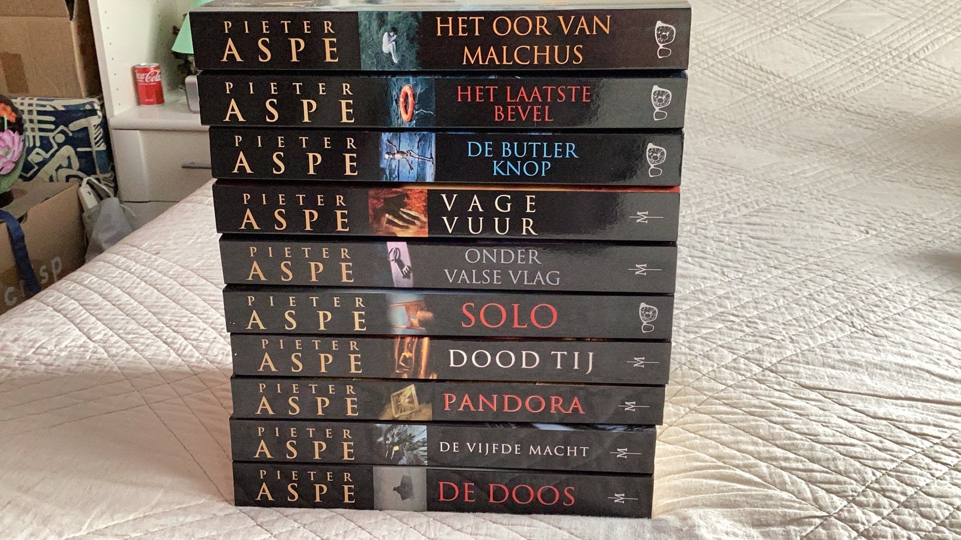 Boeken van Pieter Aspe in pocketformaat 10 stuks, Enlèvement, Comme neuf, Belgique