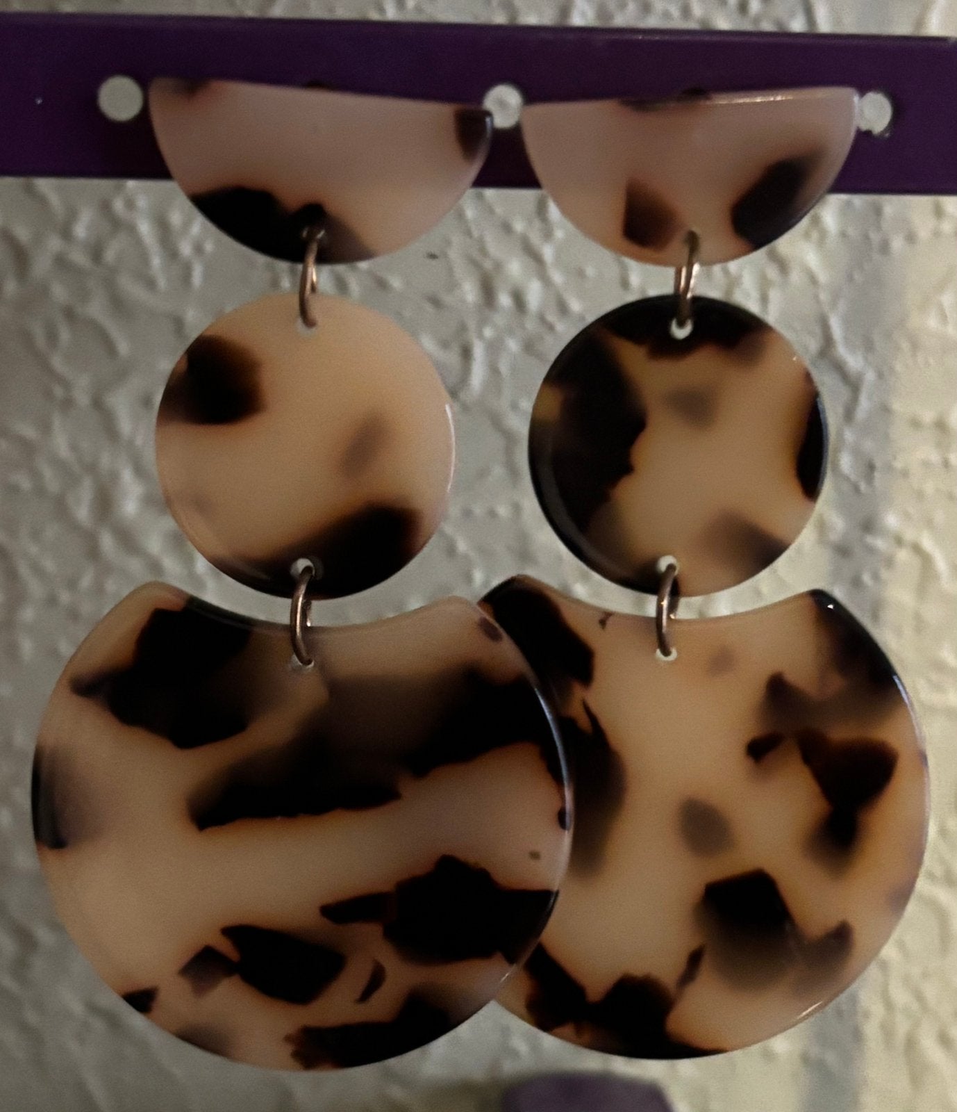 Oorbellen nieuw, Handtassen en Accessoires, Oorbellen, Overige materialen, Hangers, Bruin, Nieuw