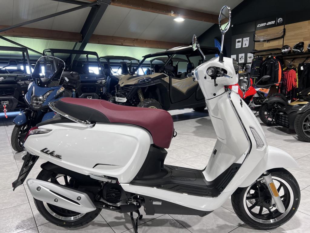 Kymco Like 50 CLASSE A 25 km/h, Scooter, Kymco, Bedrijf, 11 kW of minder