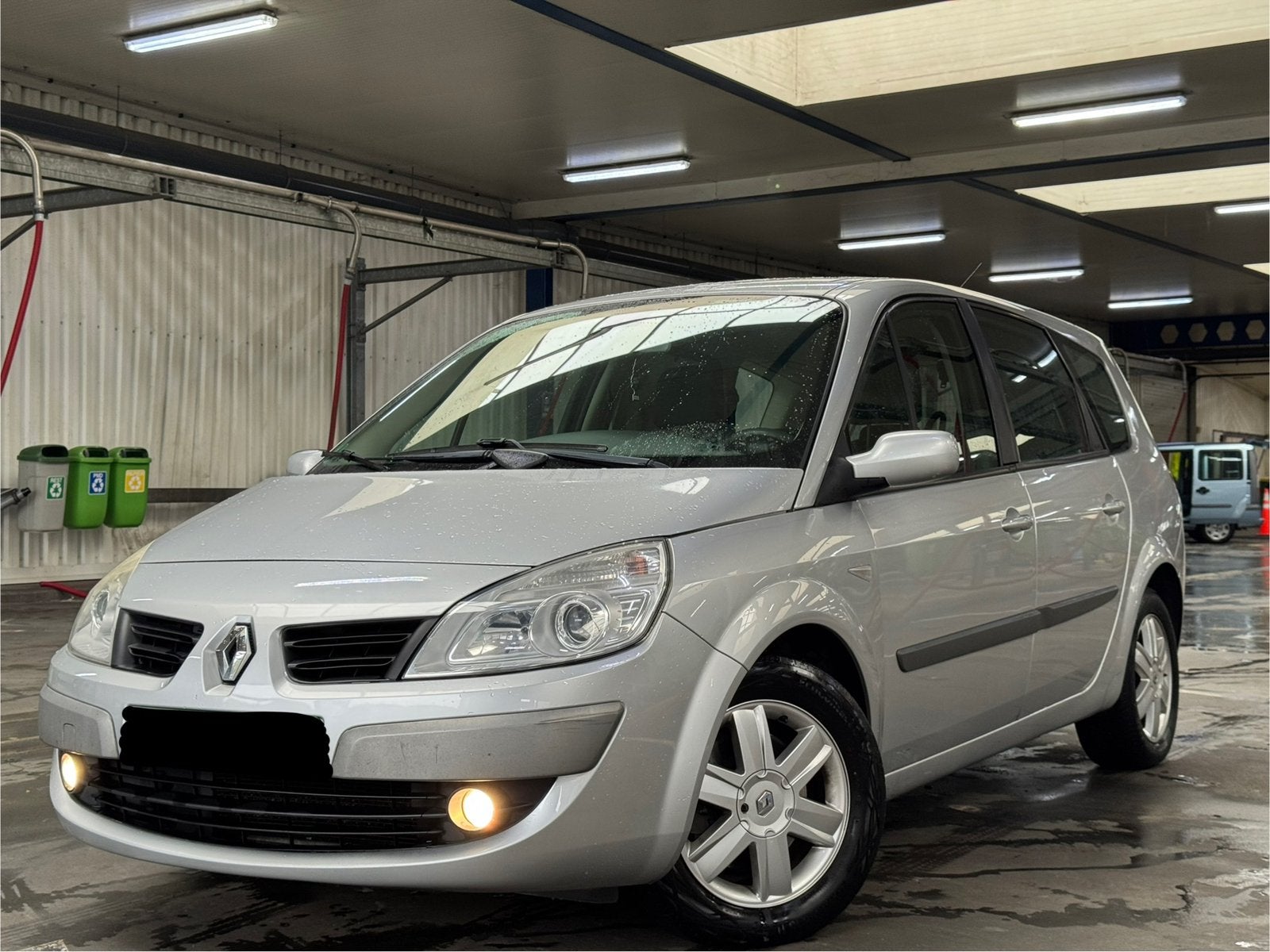 167 000KM/AUTOMAAT/1.6 BENZINE/, Autos, Argent ou Gris, Achat, 0 kW, Noir