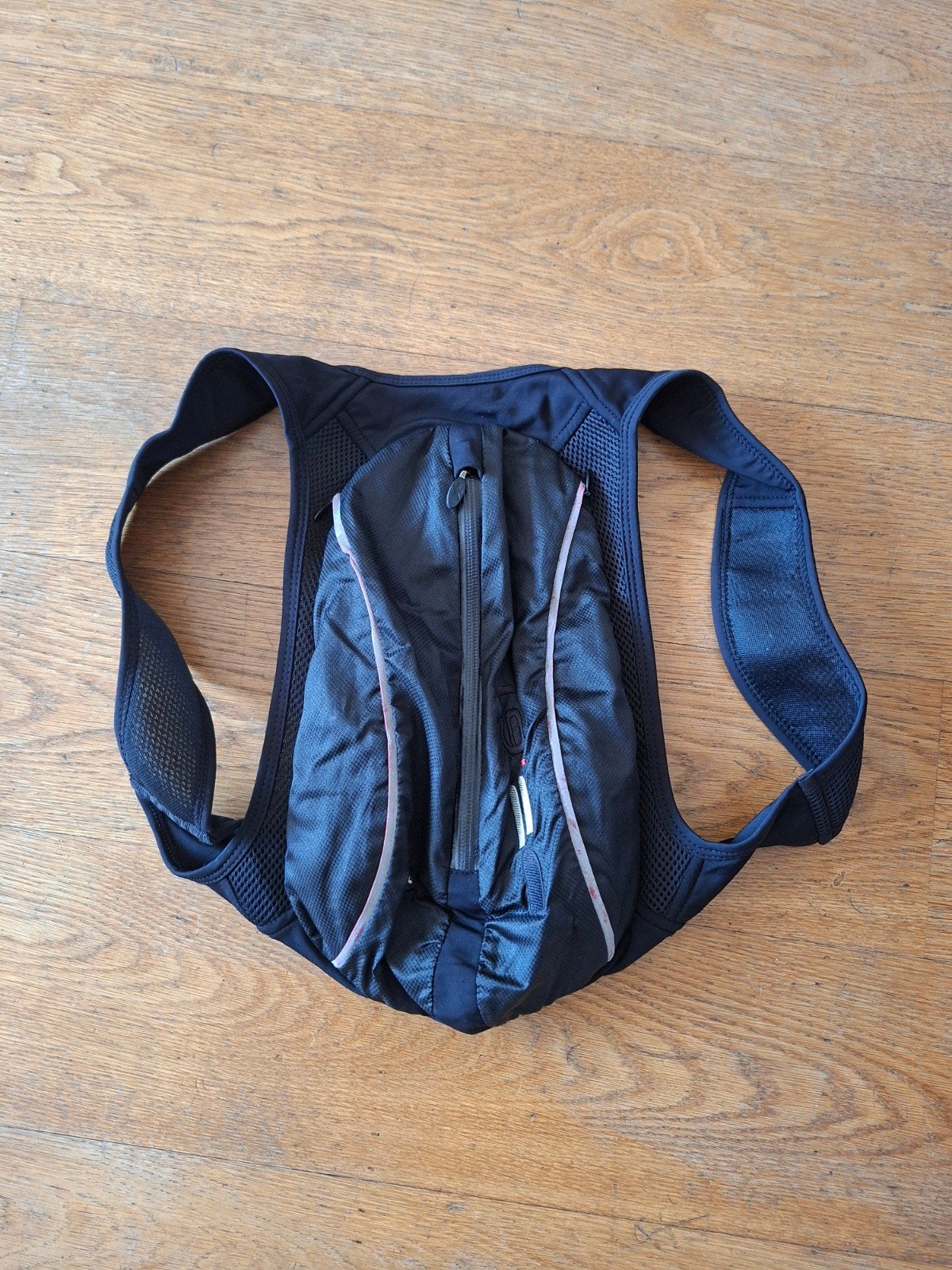 Sacoche de vélo Assos Spiderbag, Envoi