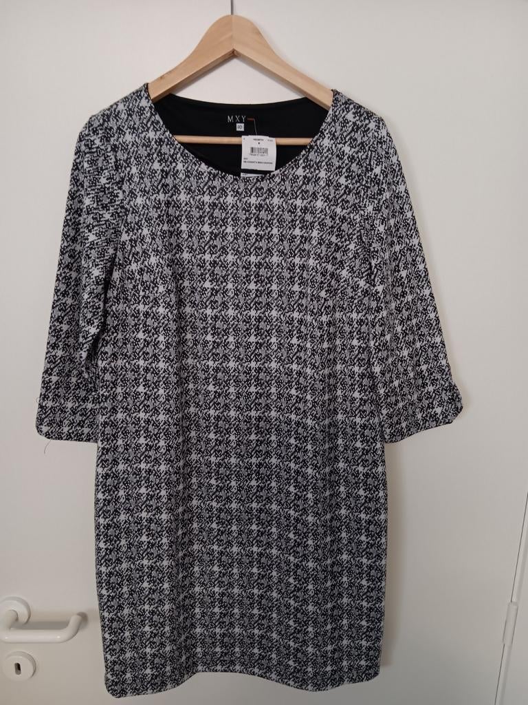 Nieuwe grijze jurk mxy maat 40, Ophalen of Verzenden, Nieuw, Maat 38/40 (M), Grijs