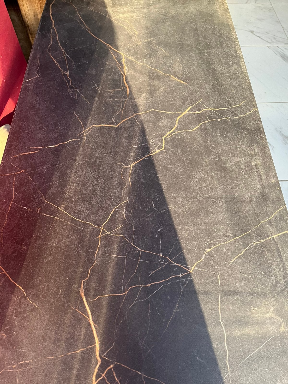 Carrelage aspect marbre noir/doré 60x120 14 pièces 10m2, Bricolage & Construction, Dalles & Carrelages, Enlèvement, Comme neuf