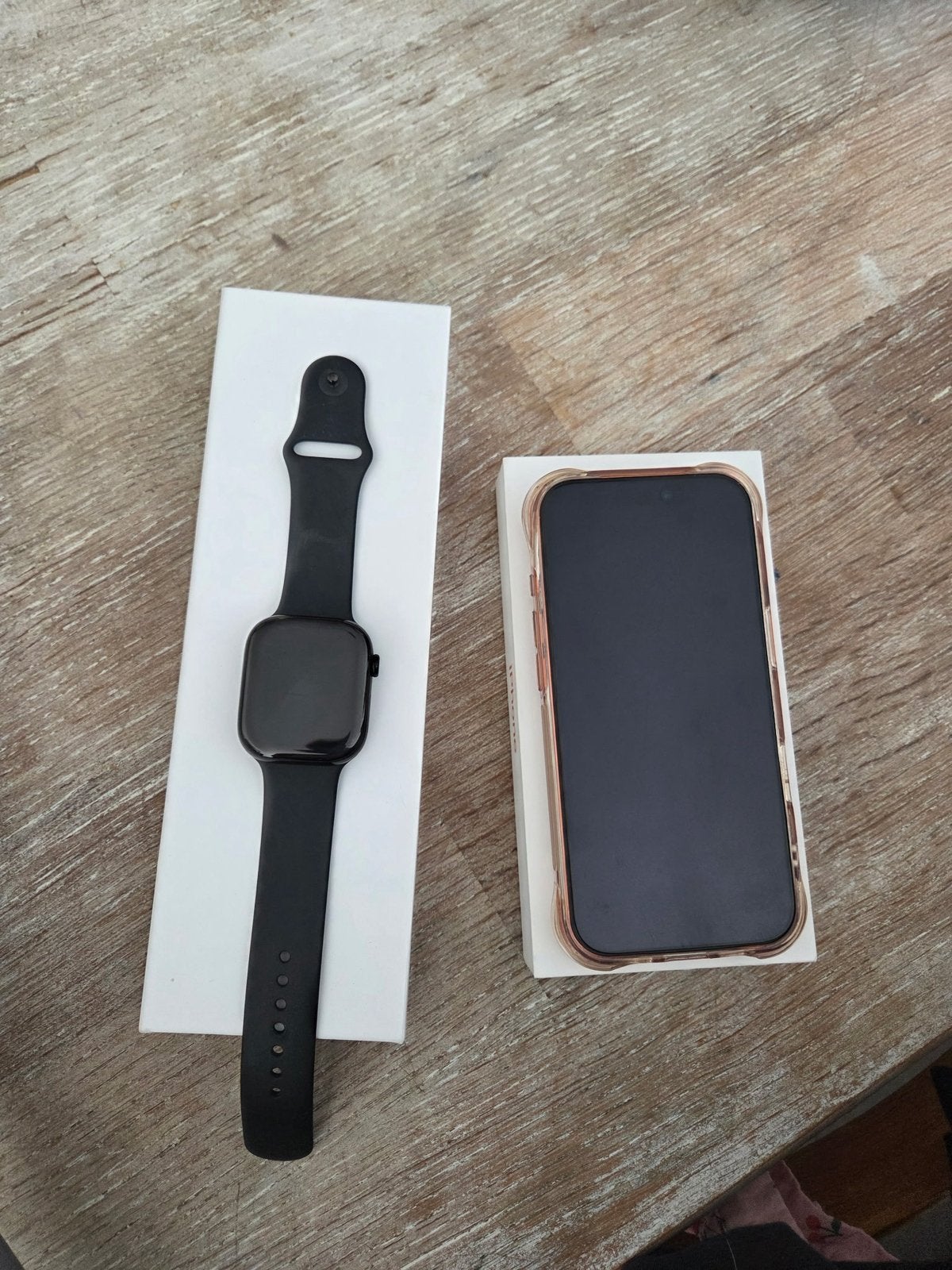 Iphone 17 pro watch 11 46mm, Telecommunicatie, Mobiele telefoons | Apple iPhone, Ophalen of Verzenden, Zo goed als nieuw