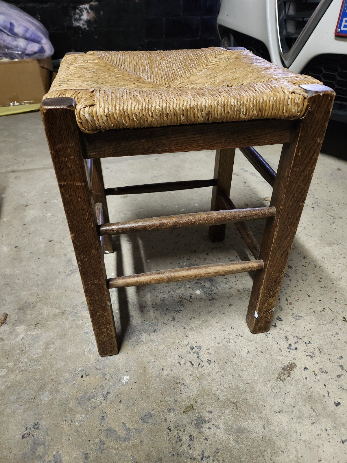 chaise tabouret, Enlèvement ou Envoi