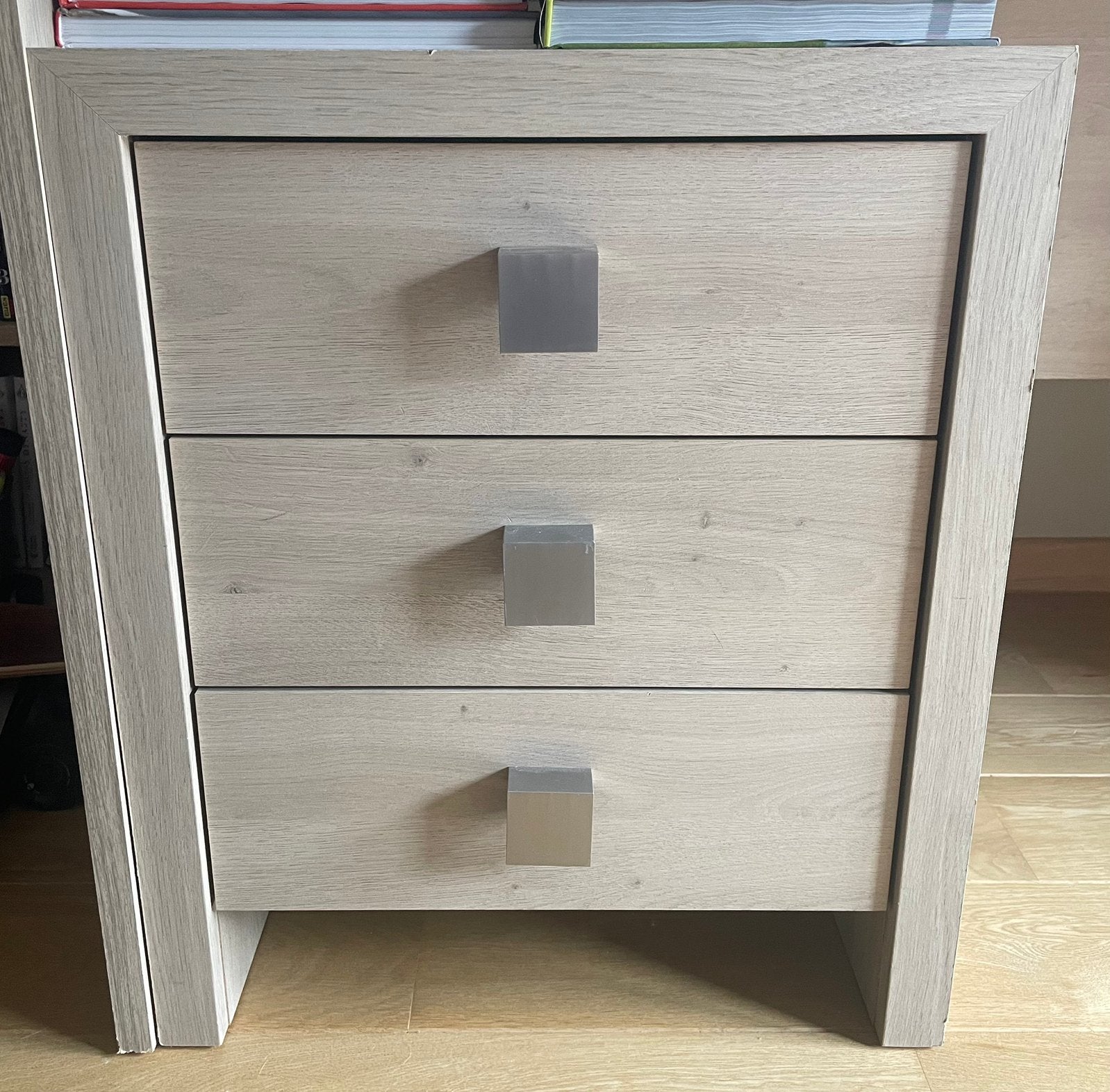 Deux tables de chevet, Maison & Meubles, Enlèvement, Utilisé
