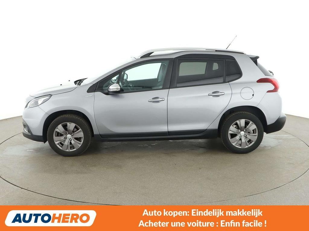 Peugeot 2008 1.2 PureTech Style (automatique), https://public.car-pass.be/vhr/50243240-1c66-43ca-910a-8019749e66ed, Argent ou Gris