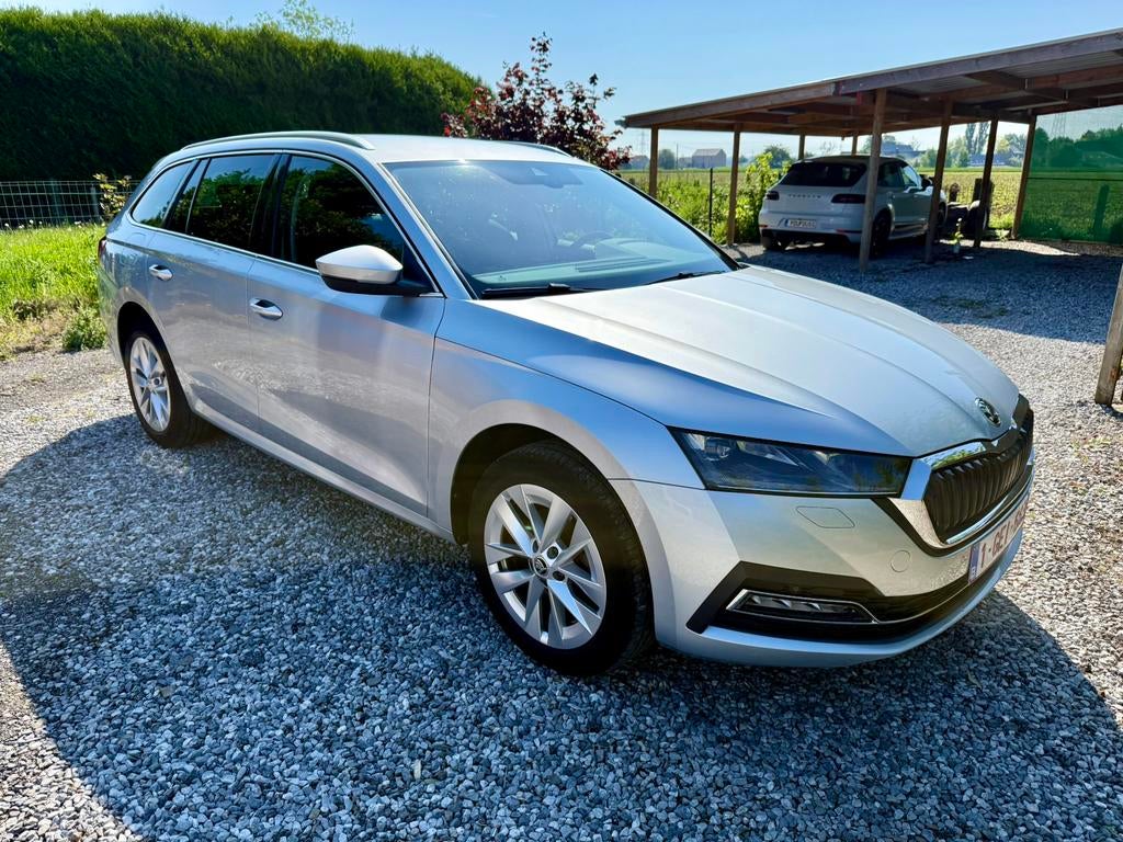 Skoda Octavia SW 1.0 TSI eTec MHE Clever DSG, Autos, Argent ou Gris, Achat, Entretenue par le concessionnaire, Automatique