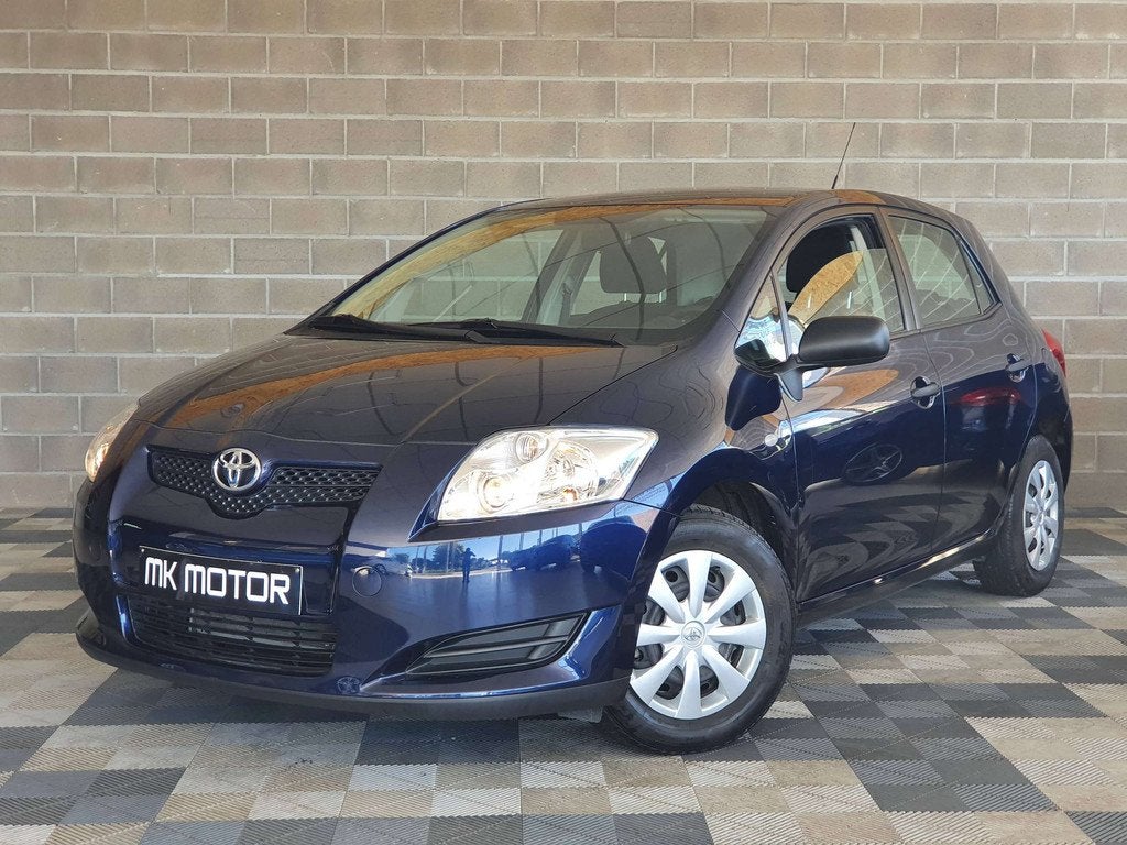 Toyota Auris 1.4 ESSENCE 97CV / ! 13.000 KM ! / FULL CAR, Autos, Achat, Entreprise, Boîte manuelle, Noir