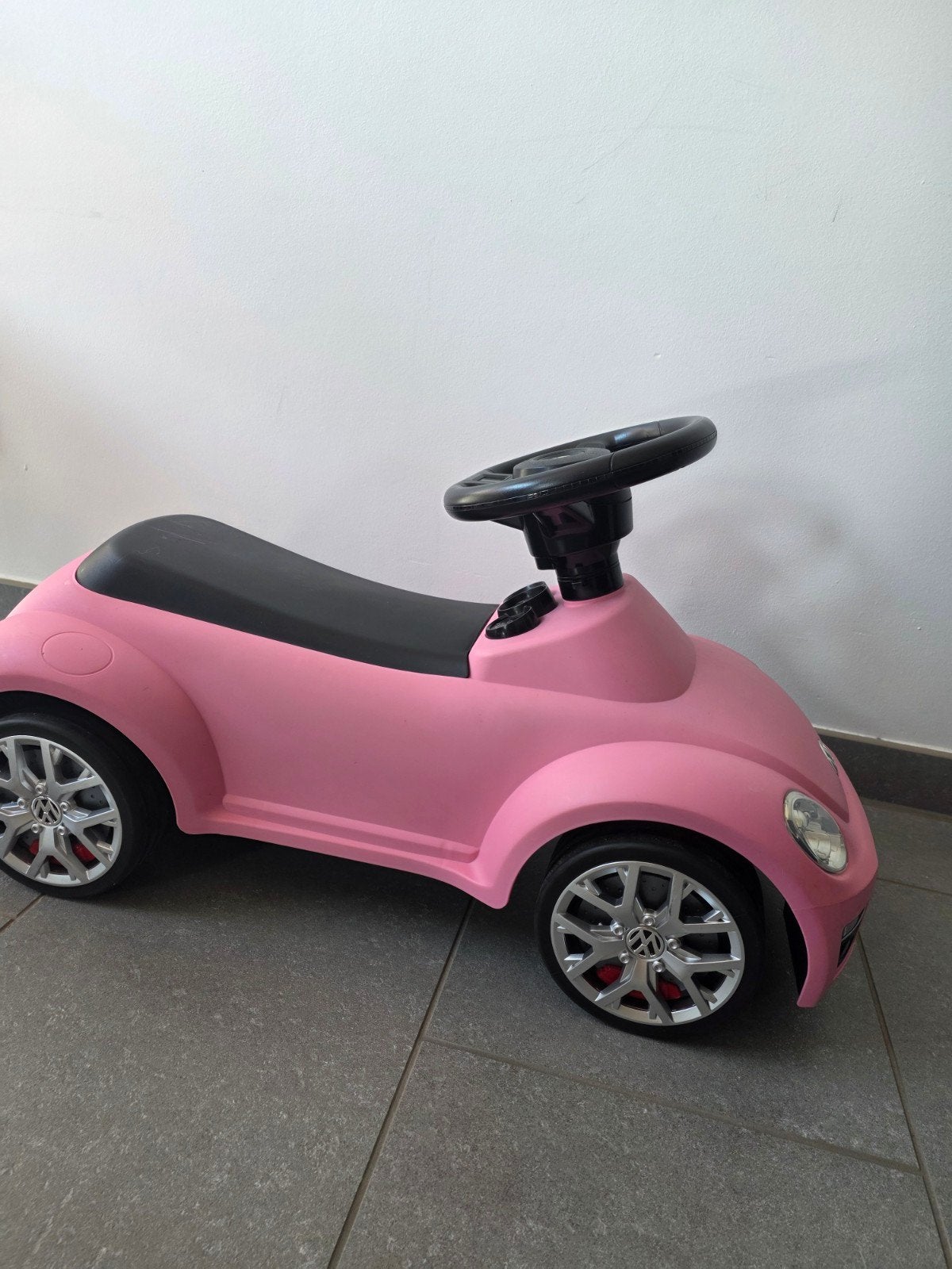 Loopauto Beetle roze, Ophalen