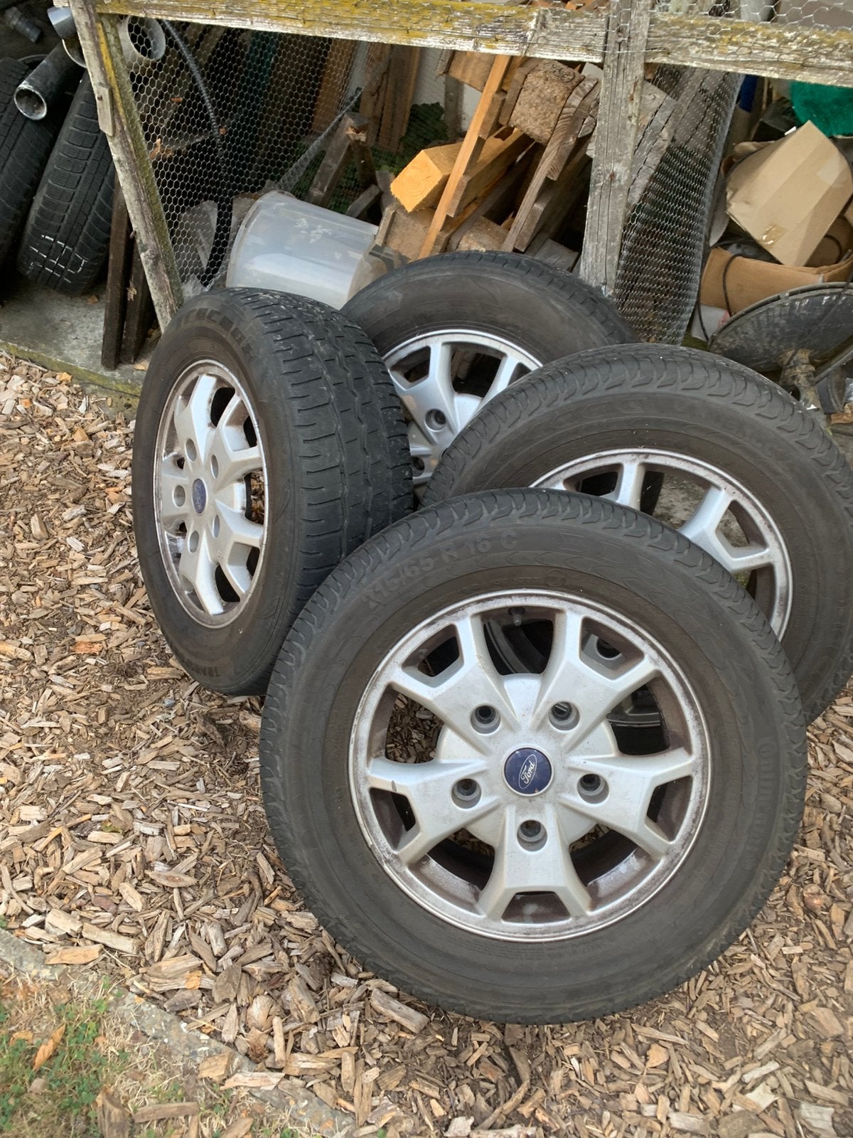 Ford transit custom banden, Auto-onderdelen, Banden en Velgen, Ophalen of Verzenden, Band(en)