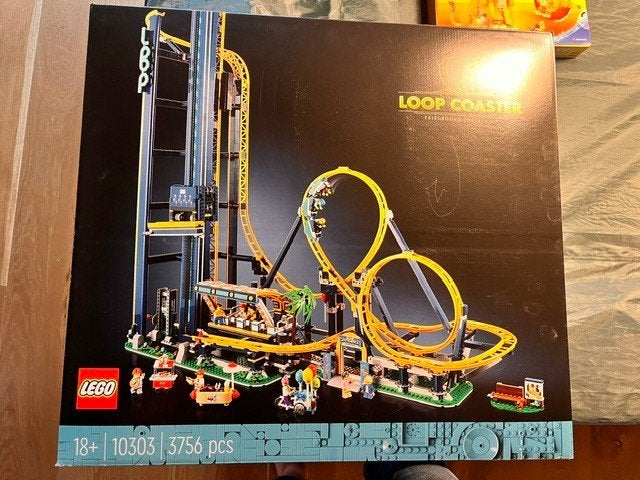 Lego 10303 Loop Coaster, Overige thema's, Lego, Nieuw, Ophalen of Verzenden