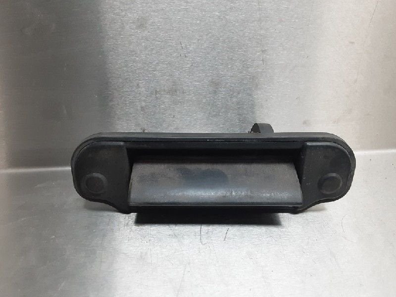 POIGNEE COFFRE / HAYON ARRIERE MPV (LW19 / 69) (|MAZDAMPV|), Utilisé, Mazda
