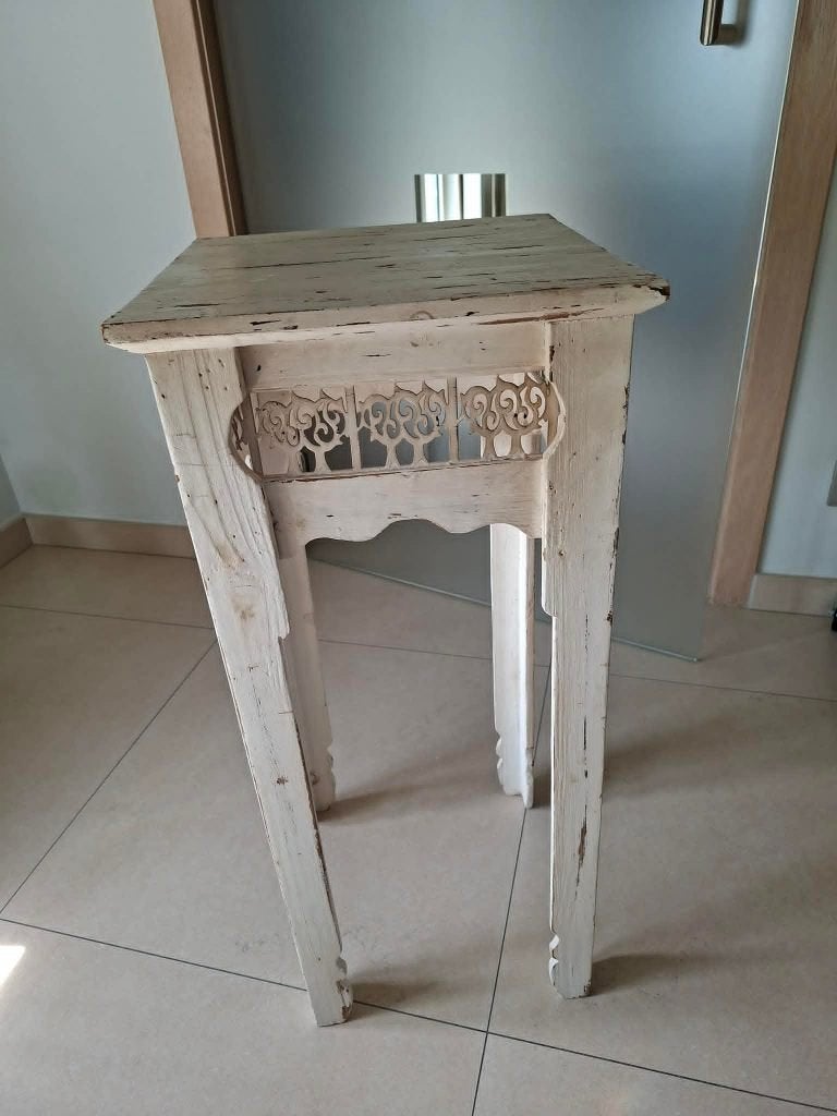 landelijke pied de stalle / bijzettafel wit, Ophalen, Gebruikt