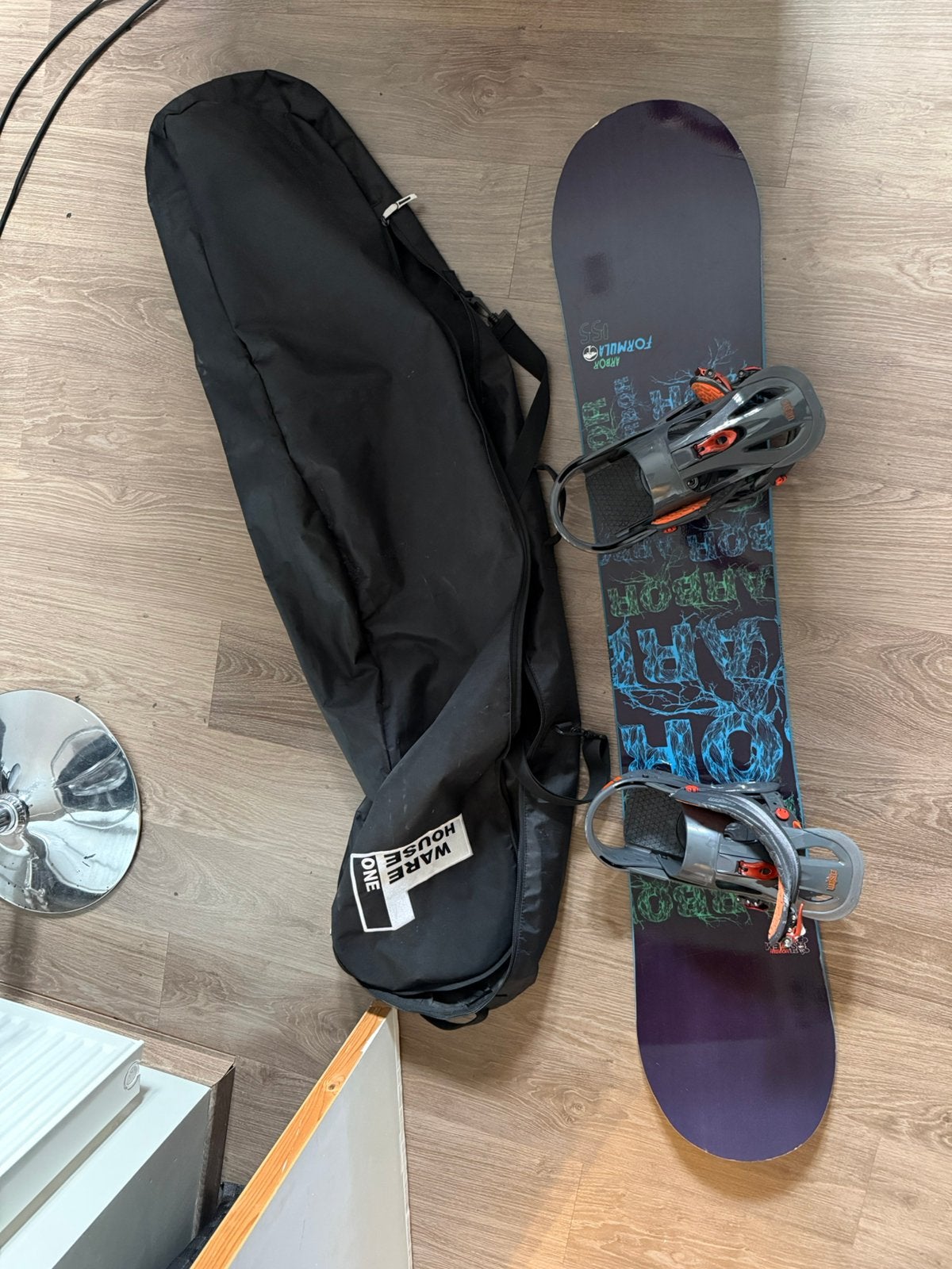 Snowboard met bindingen Arbor Formula 155, Sports & Fitness, Enlèvement, Utilisé, Planche