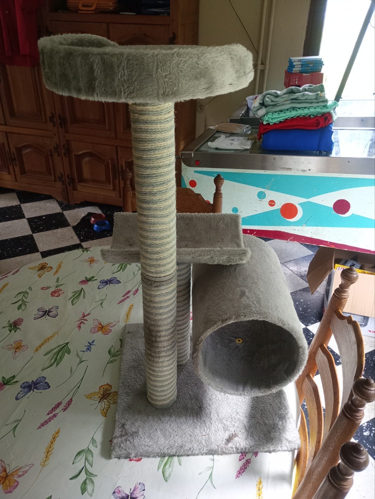 Kattenkrabpaal quasi nieuw 78cm hoog, Animaux & Accessoires, Meubles griffoirs pour chats, Enlèvement, Comme neuf, Griffoir