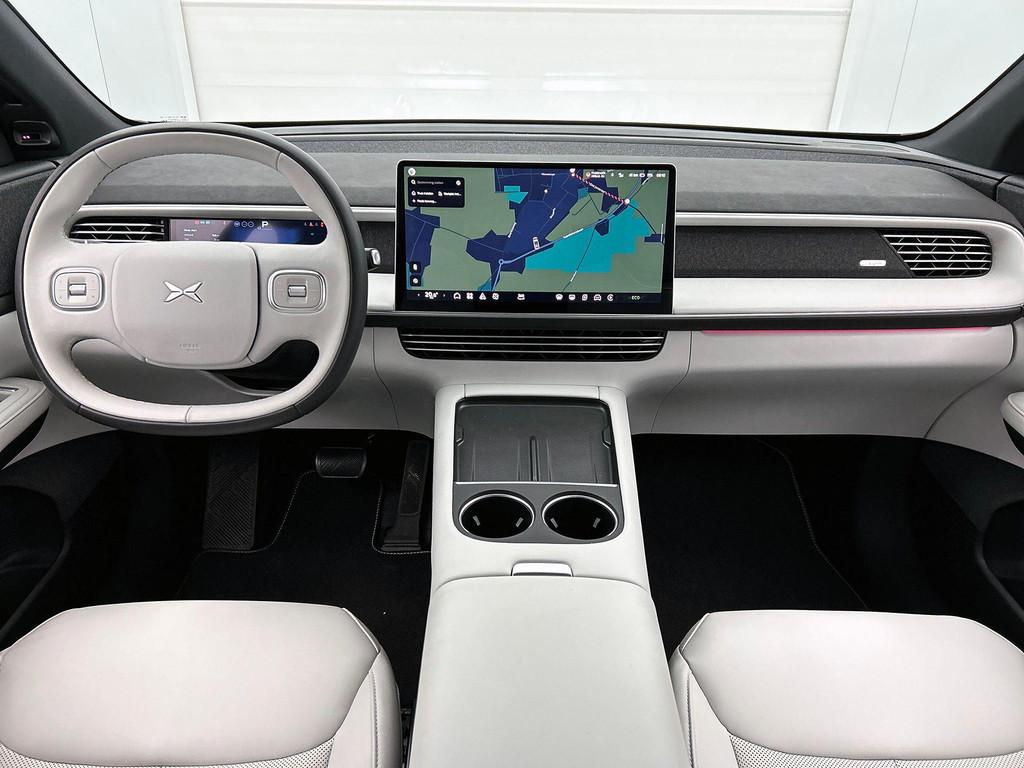 XPENG G6 BEV 88KWH Long Range RWD (automatique), Autos, Achat, 5 portes, 570 km, Tissu