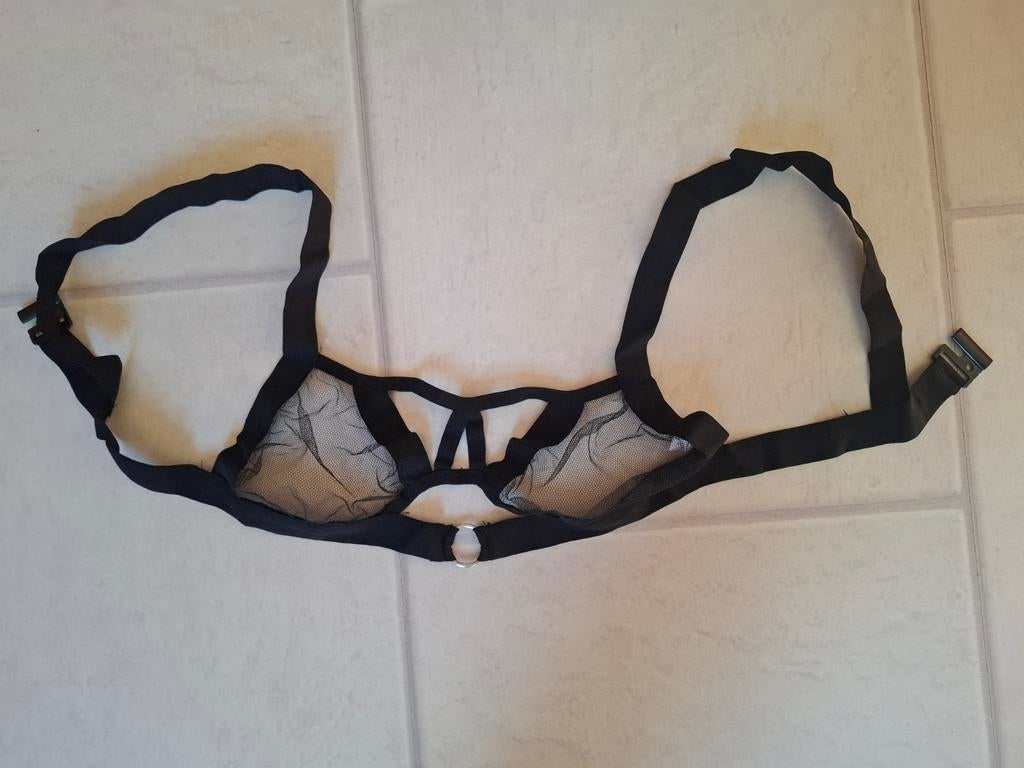 Bh, Ophalen of Verzenden, BH