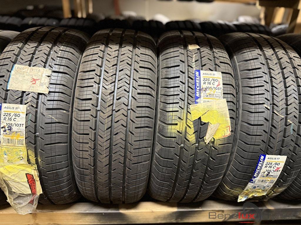nieuw 225/60R16c 225/60R16 225/60 R16 R16c 225/60/16 2256016, Auto-onderdelen, Banden en Velgen, Bestelwagen, -, Nieuw, Ophalen of Verzenden
