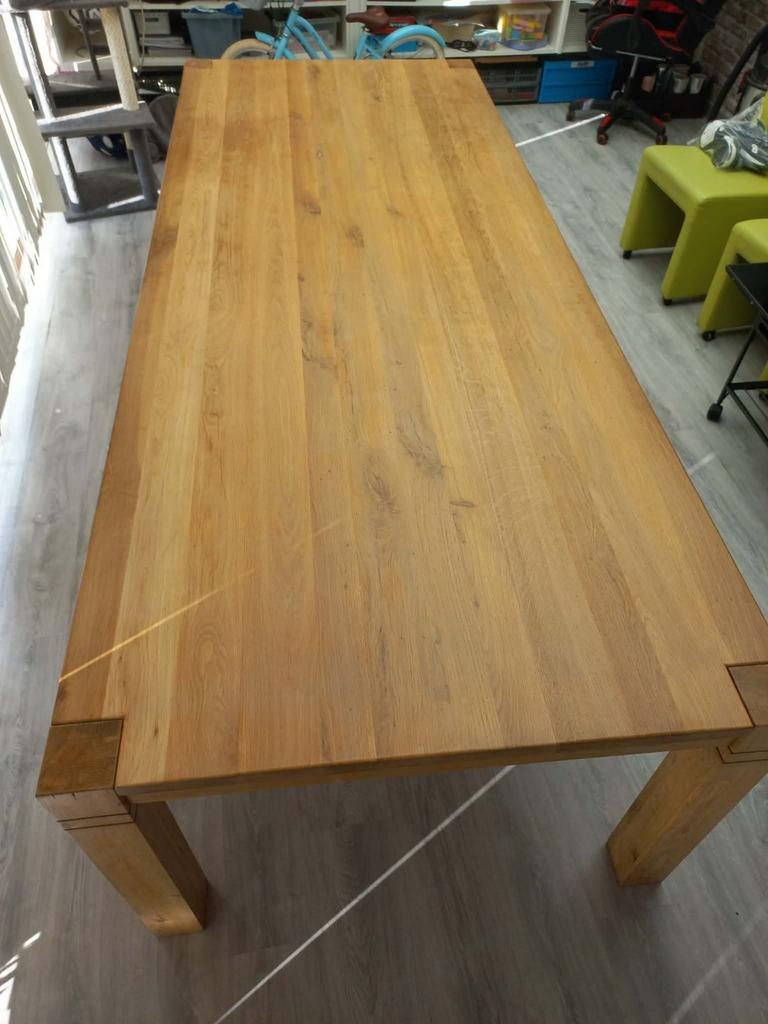 Table en chêne massif., Enlèvement
