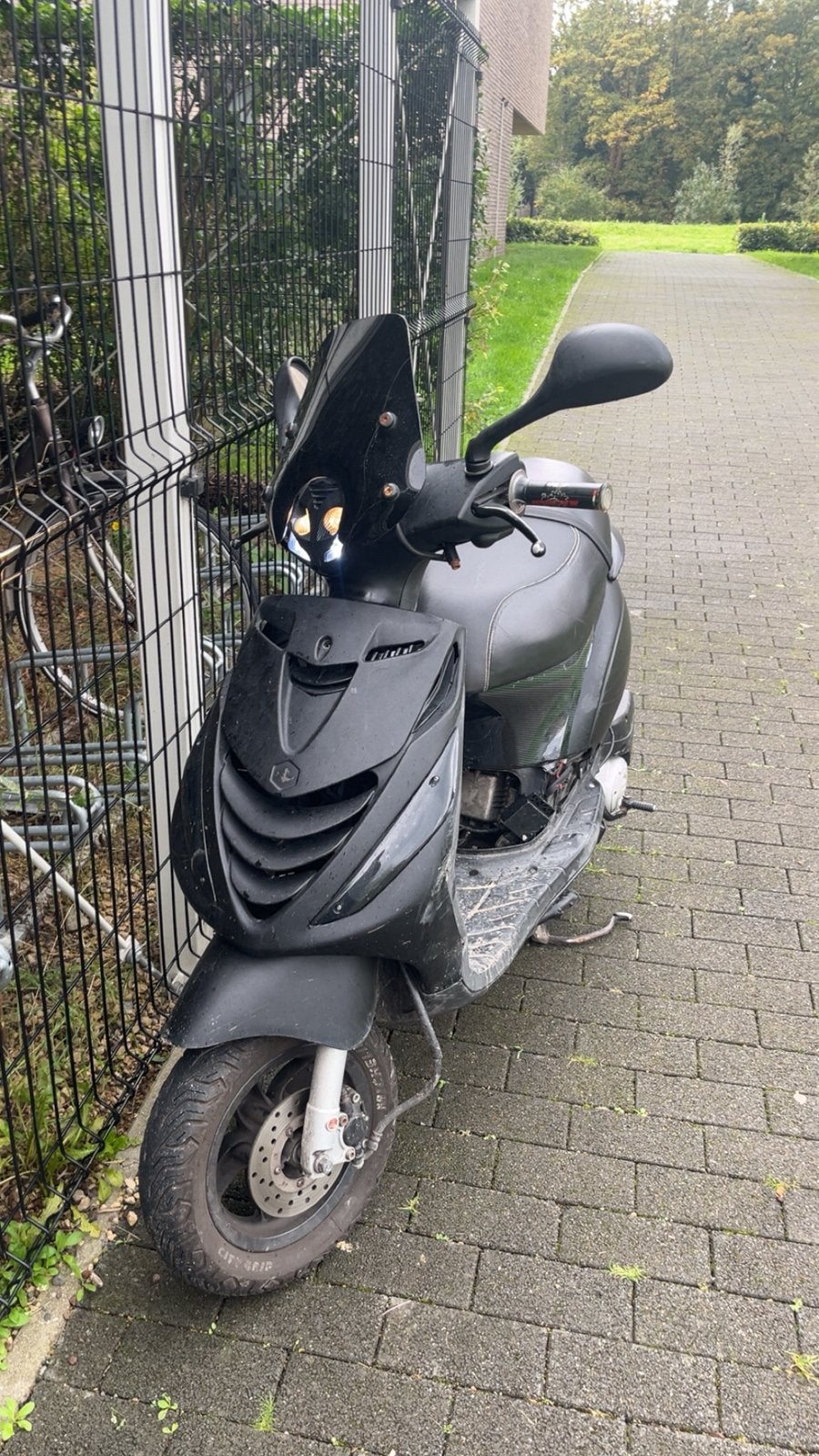 Piagio zip 50cc a klasse, Motoren, Ophalen of Verzenden
