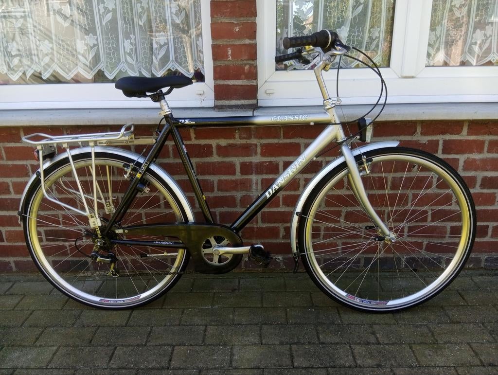 Vélo 6 vitesses pour garçon en très bon état, Vélos & Vélomoteurs, Vélos | Garçons, Vitesses, Frein sur jante, 26 pouces ou plus