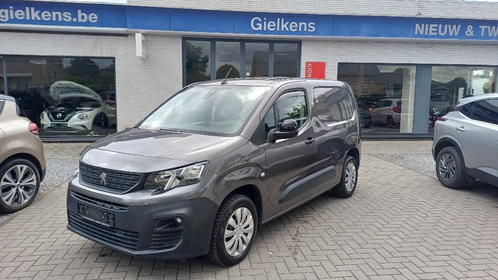 peugeot partner 1.5Hdi 3-zits/airco/cruise/camera/garantie, Auto's, Bestelwagens en Lichte vracht, Voorwielaandrijving, Stof, 4 cilinders