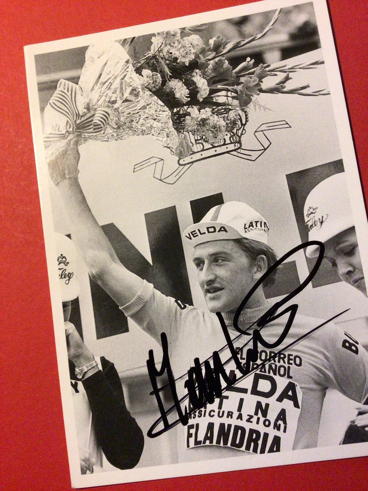 wielerkaart 1977 vuelta team flandria freddy maertens signe, Envoi, Comme neuf