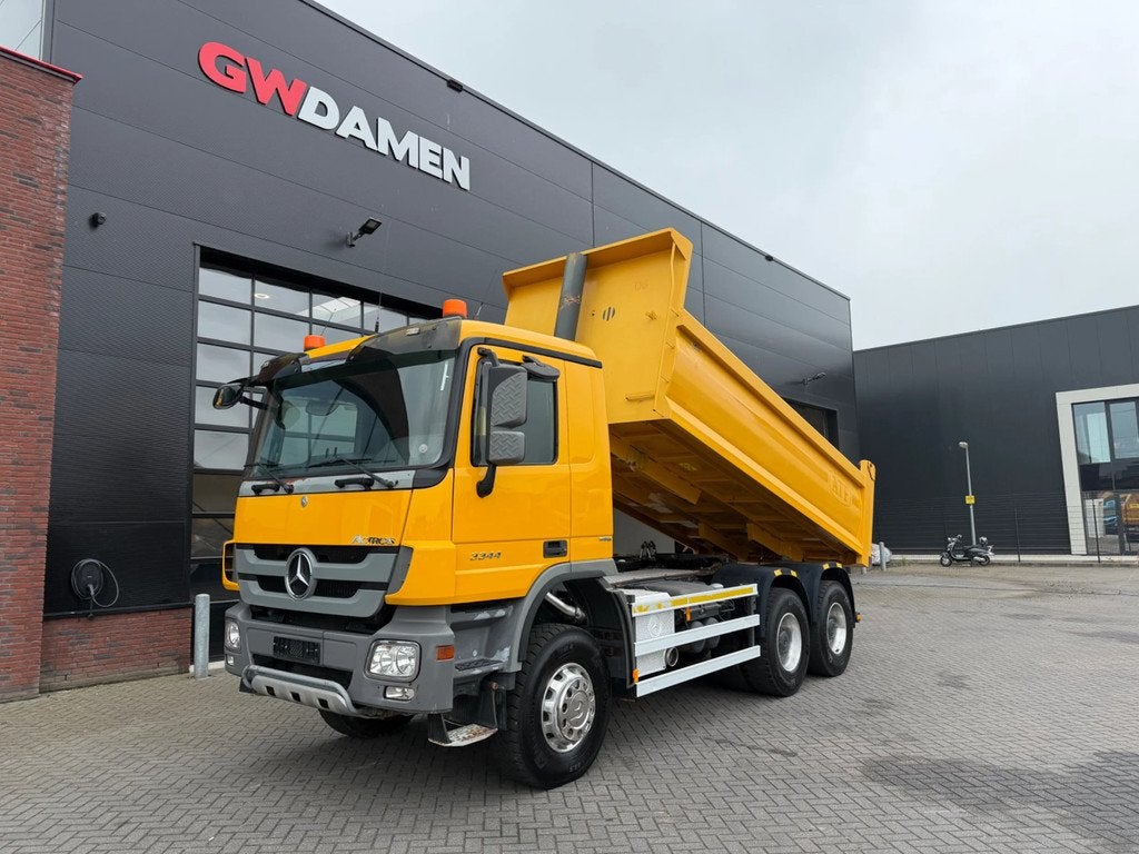 Mercedes-Benz Actros 3344 6x6 Kipper /Trekker Euro 5, Autos, Camions, ABS, Air conditionné, Vitres électriques, Jantes en alliage léger