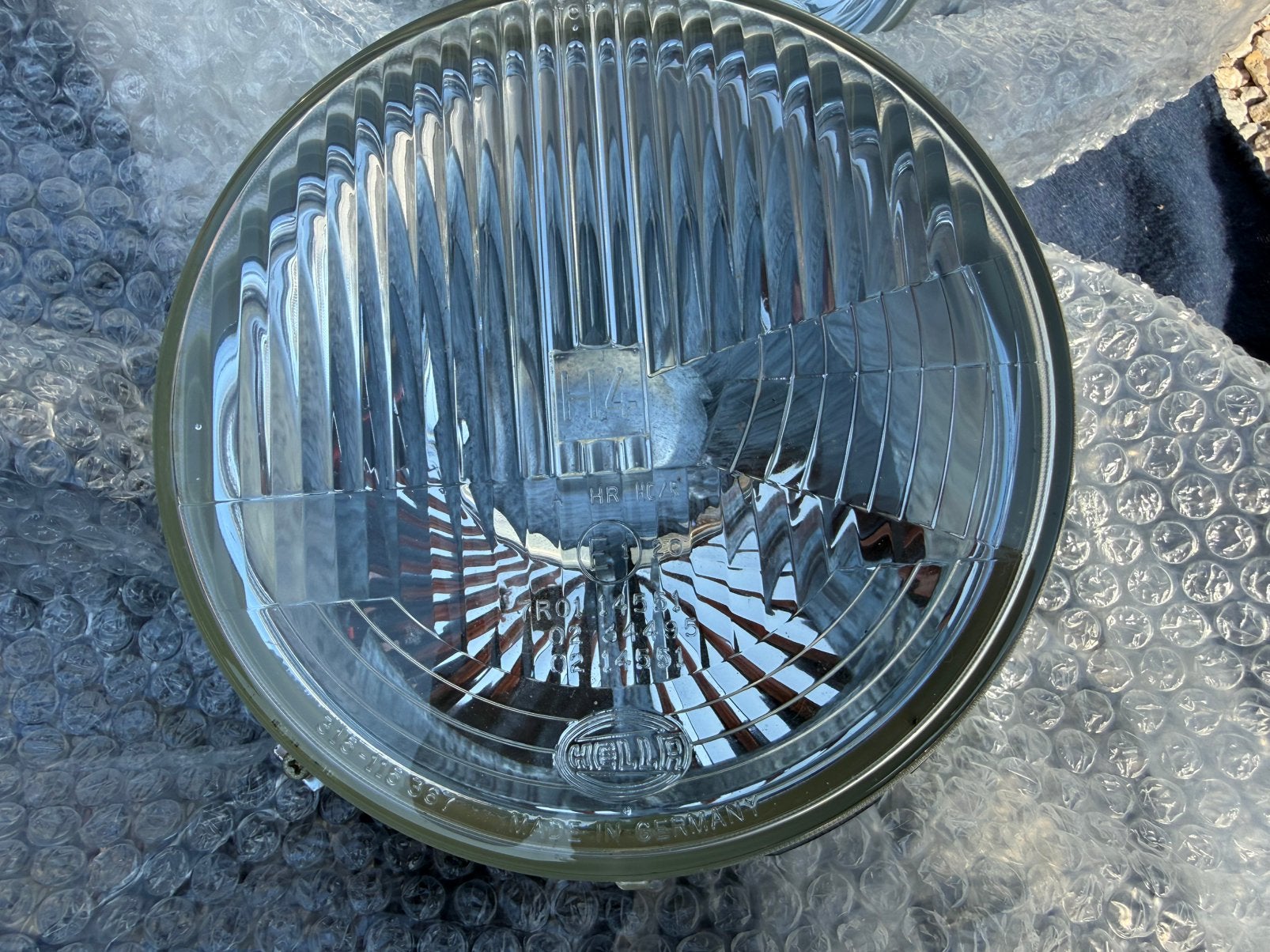 VW Golf 1 MK1 – originele HELLA H4 koplampen, Auto-onderdelen, Ophalen, Nieuw, Oldtimer onderdelen