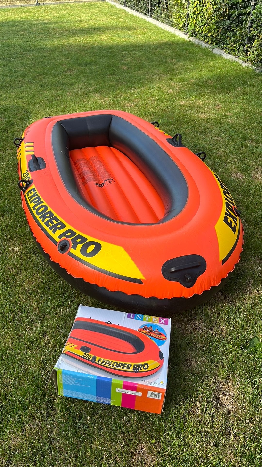 Intex bateau gonflable 1.96mx1.02mx33cm, Jardin & Terrasse, Enlèvement ou Envoi, Comme neuf