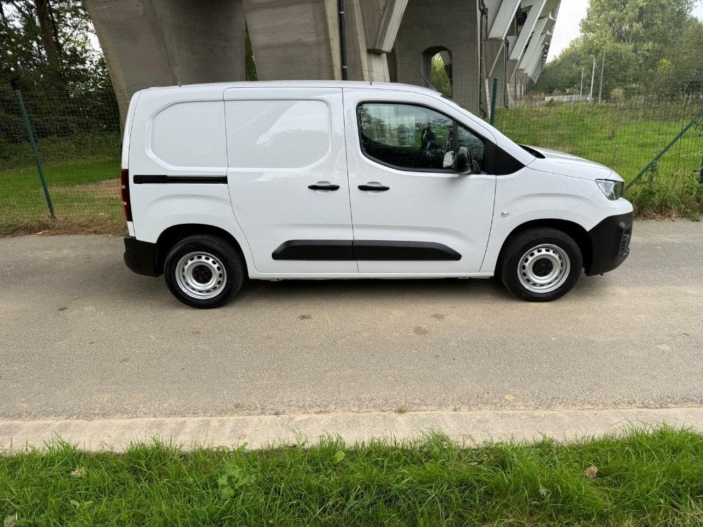 Peugeot Partner 1.5 BlueHDi/L1/EURO6d/3places/1erprop/Camera, Auto's, Voorwielaandrijving, Stof, 4 cilinders, Wit