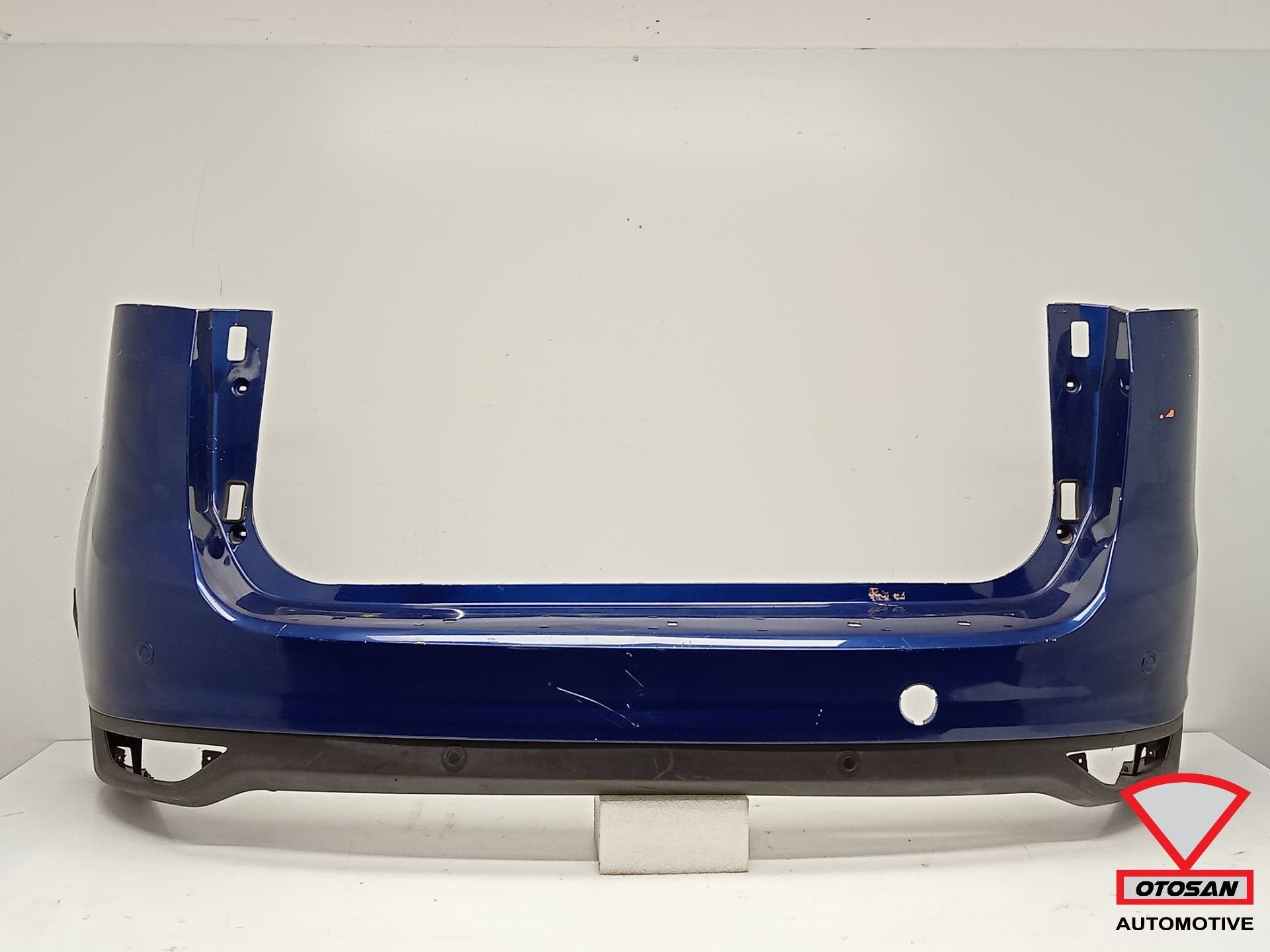 Ford C-Max C Max MK2 Pare-chocs arri re Pare-chocs 4xPDC Ori, Pare-chocs, Info@ford.com, Ford Motor Company, American Road 1
48126  Dearborn