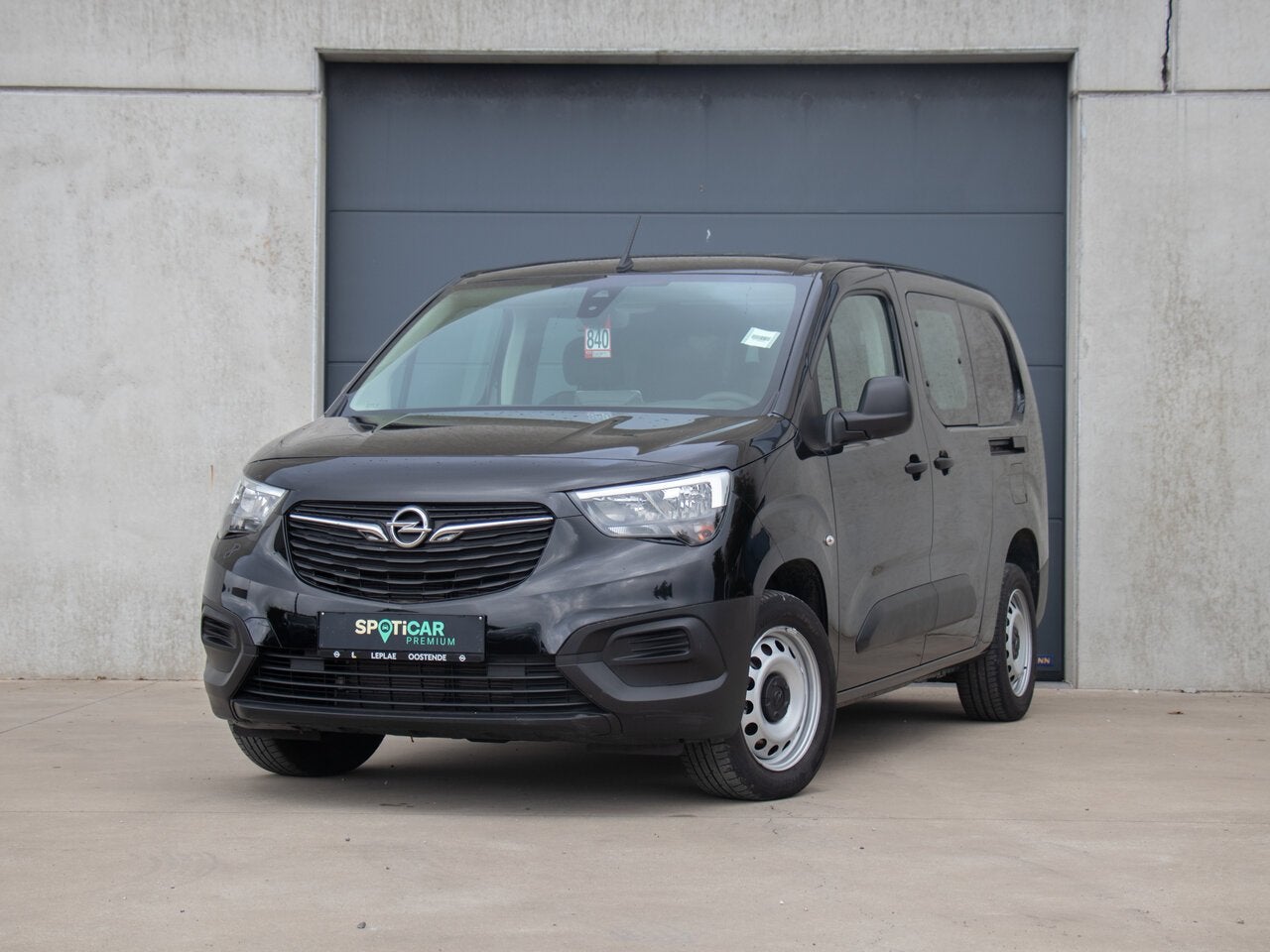 Opel Combo DC 5 ZIT 1.5 MT6 100PK SENSOREN|NAVIGAITE|CARPLAY, Auto's, 4 deurs, 0 kg, 100 pk, Bedrijf