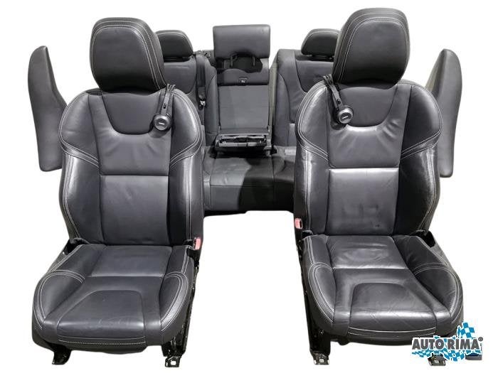 Bekleding Set (compleet) van een Volvo XC60, Gebruikt, -, -, Ophalen of Verzenden