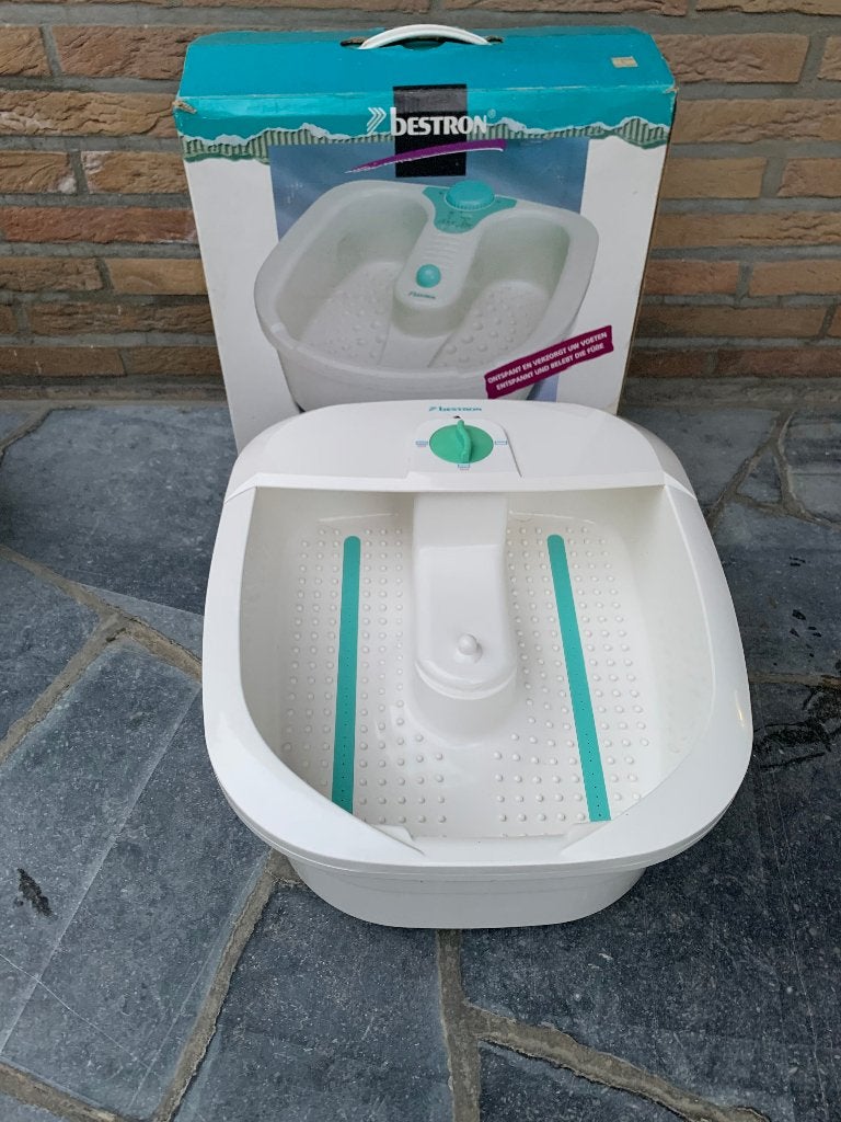 Voetbad met tril-, warmte- en bubbelfunctie, Elektronische apparatuur, Ophalen of Verzenden, Hand- en Voetverzorging