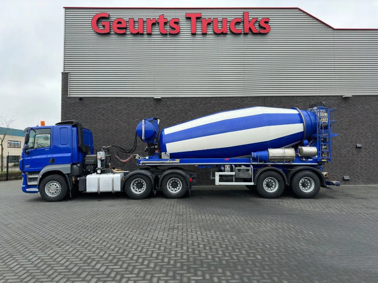 DAF CF 510 6X4 + DE BUF ST2 2-ASSIGE 10M3 CONCRETE MIXER/MIS, Auto's, Blauw, Overige brandstoffen, Aanhangers en Opleggers, Te koop
