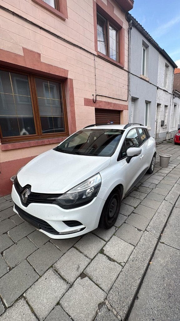 RENAULT CLIO BREAK 2018, Enlèvement