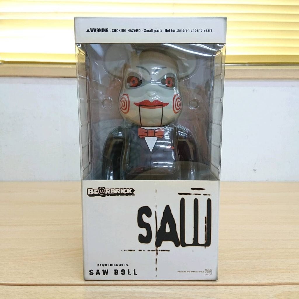 BE@RBRICK 400% SAW DOLL Nieuw Ongeopend, Ophalen of Verzenden, Nieuw