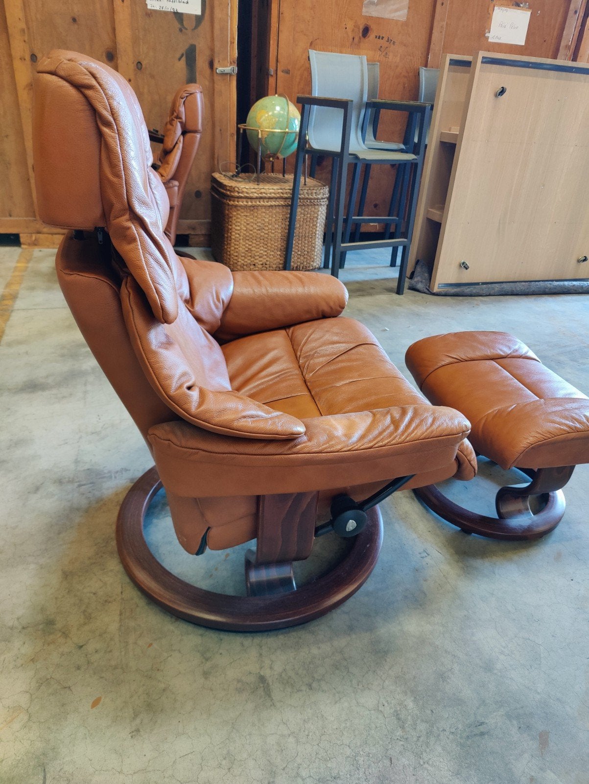 Stressless Relax met bankje 2x beschikbaar!, Ophalen