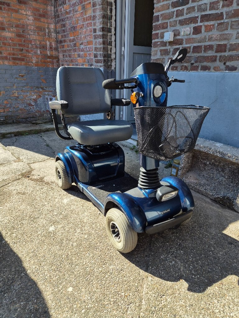 Trottinette 4 roues Sterling Opal - BATTERIES NEUVES, Enlèvement, Comme neuf, Sterling