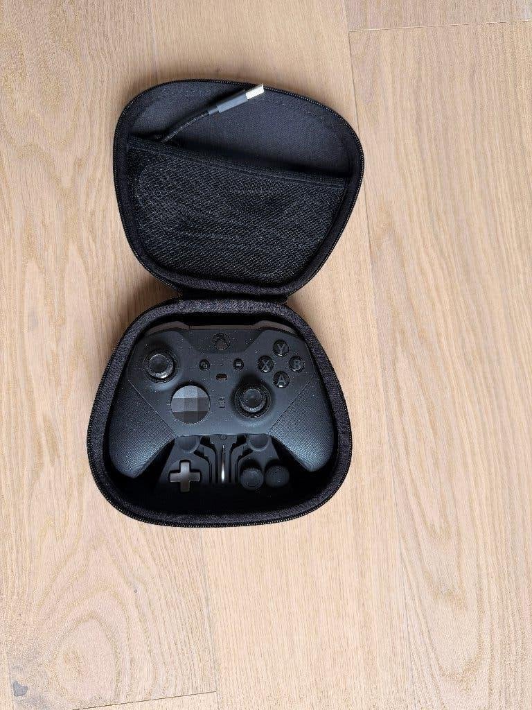 Xbox elite series 2 controller, Games en Spelcomputers, Ophalen of Verzenden, Gebruikt, Controller, Draadloos