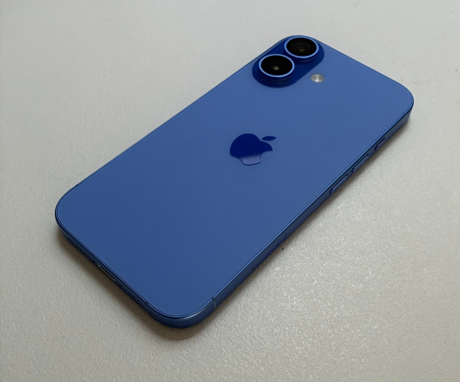 iPhone 16 128Gb, Telecommunicatie, Mobiele telefoons | Apple iPhone, Zo goed als nieuw, 128 GB, iPhone 16, Ophalen of Verzenden