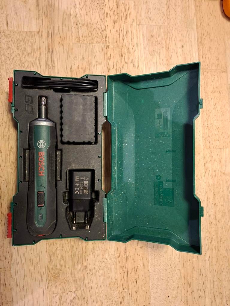 Bosh Pushdrive elektrische schroevendraaier, Doe-het-zelf en Bouw, Ophalen, Zo goed als nieuw