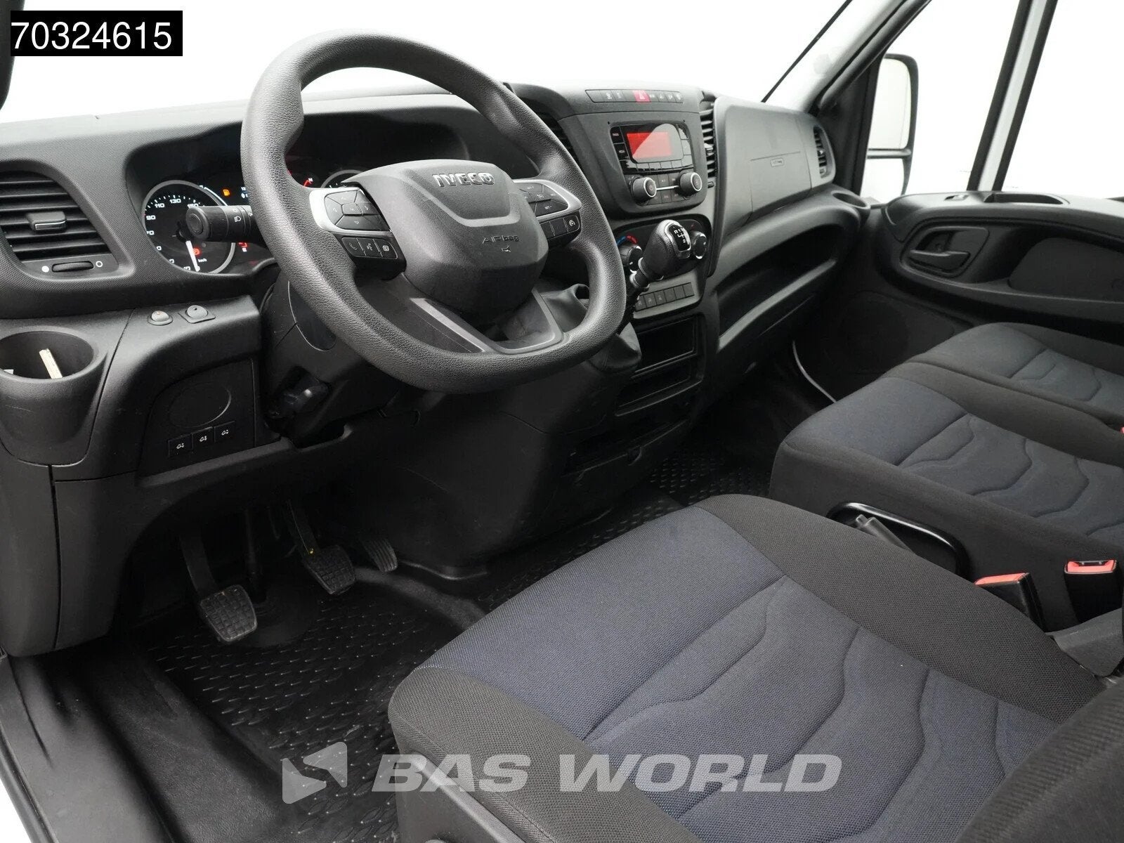 Iveco Daily 35C14 Dubbellucht L2H2 3,5t Trekhaak Airco Cruis, Autos, Achat, Euro 6, Entreprise, Boîte manuelle