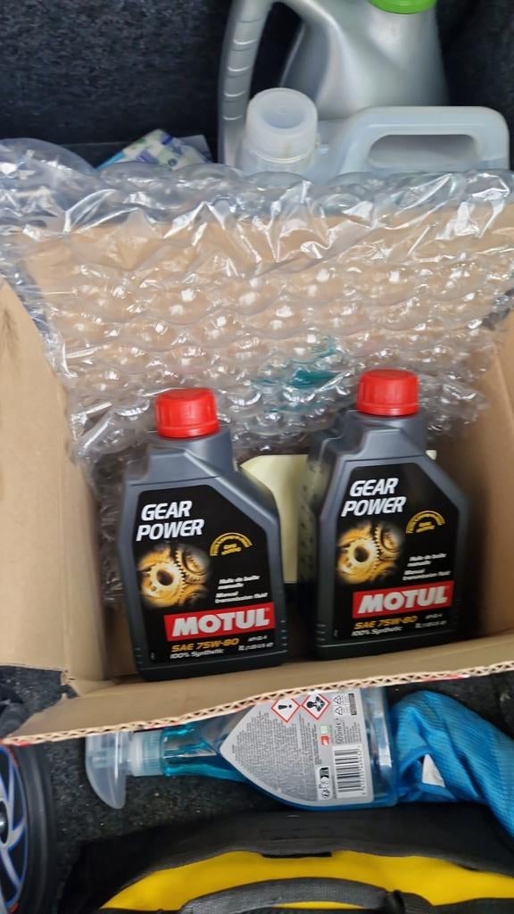 Huile de boîte manuelle MOTUL Gear Power 75W-80, Enlèvement ou Envoi