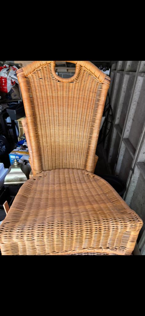 Chaises Rotin 8 pièces. 4 de chaque., Enlèvement